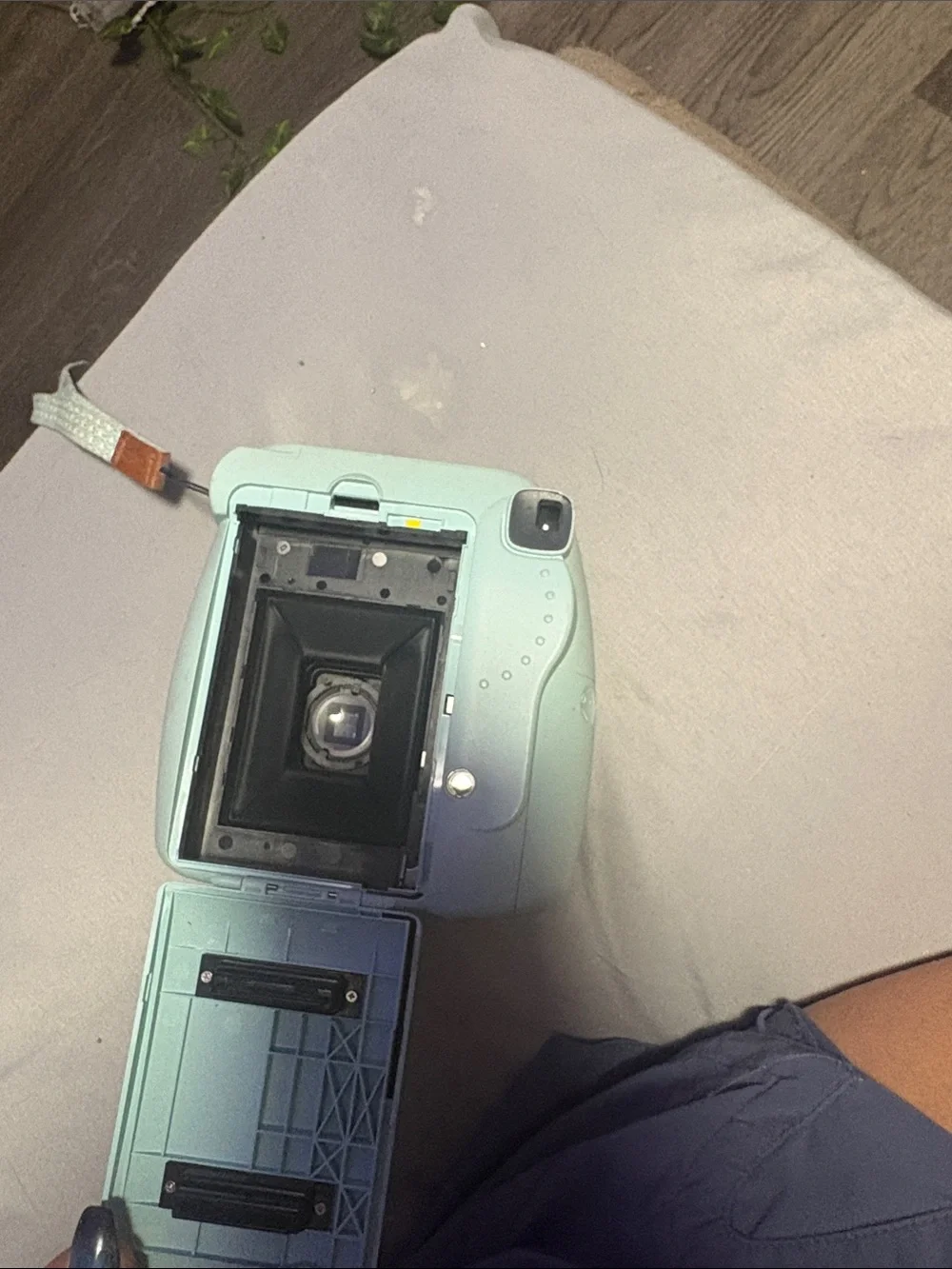 Fujifilm Instax Mini 9 Instant Camera - Mint Green